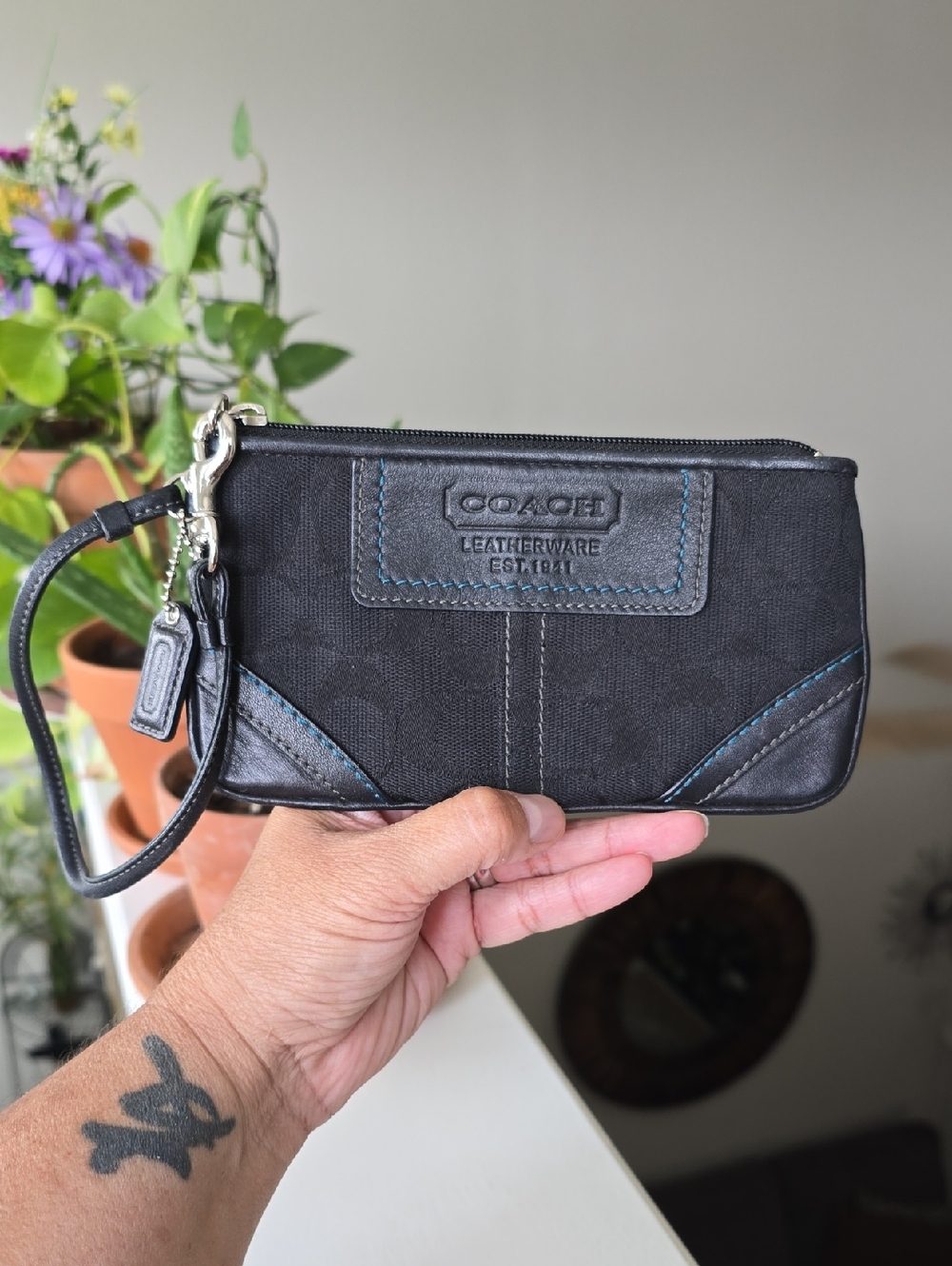 Coach Jacquard Signature Leatherware Est.1941 Vintage Looking Wristlet